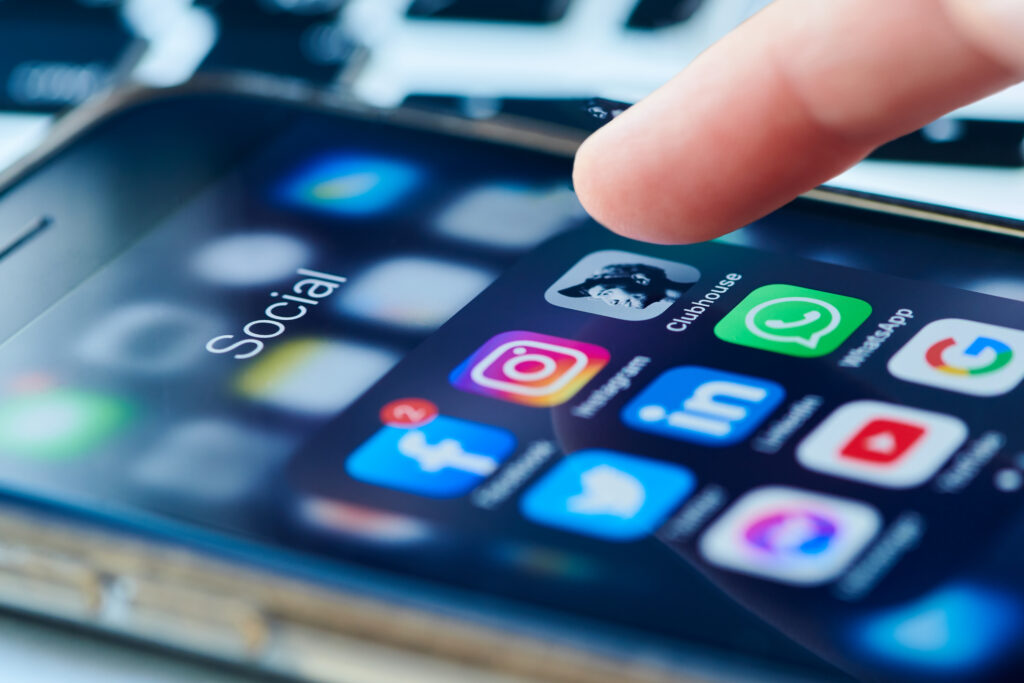 Rufschädigung im Internet, Online Diffamierungen, unwahre und ehrverletzende Tatsachenbehauptungen